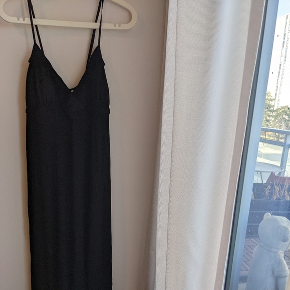 Black Summer Maxi Dress - Picture 2 of 4